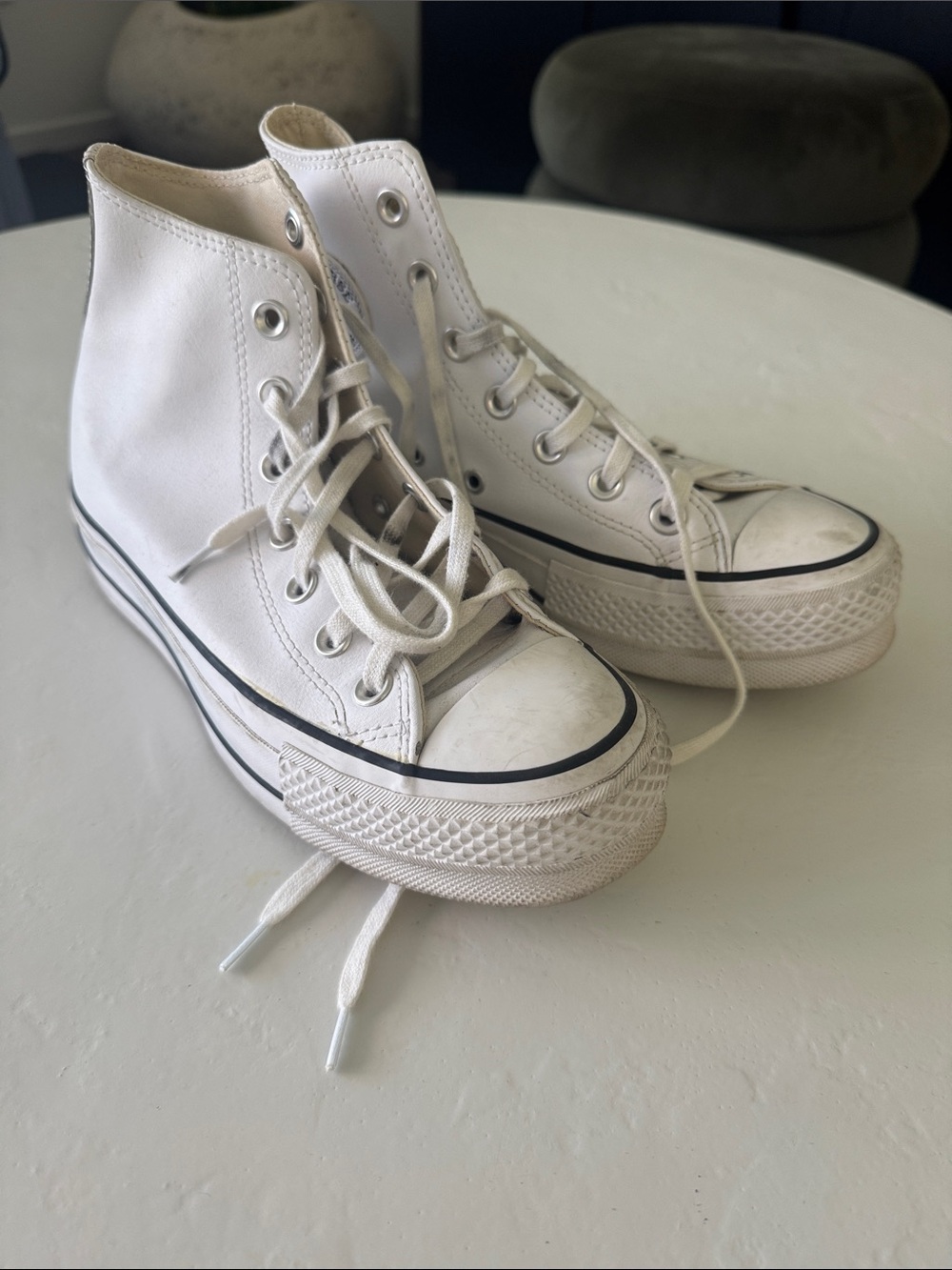 White High-Top Canvas Sneakers - Classic Lace-Up Women’s Shoes